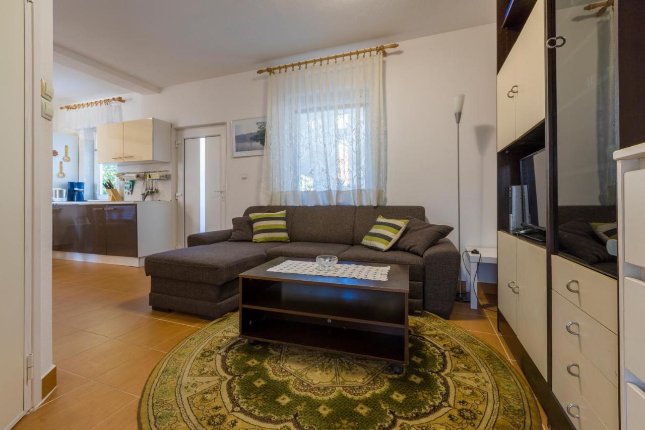 Ivan & Anka Apartments Bojko Selce Esterno foto
