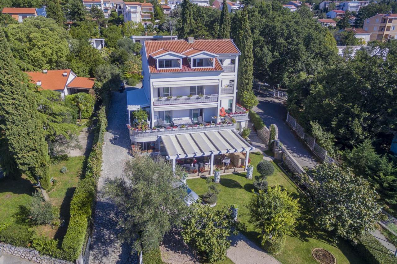 Ivan & Anka Apartments Bojko Selce Esterno foto
