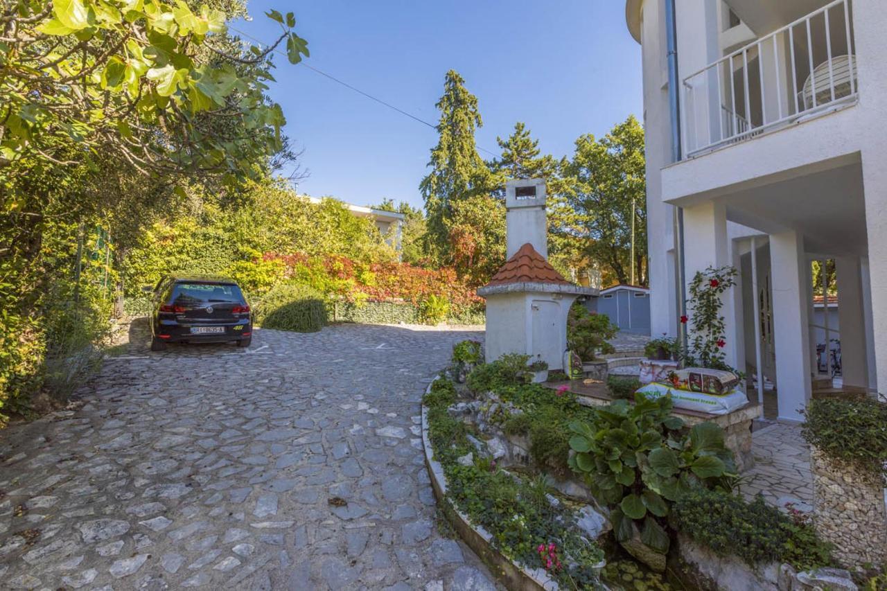 Ivan & Anka Apartments Bojko Selce Esterno foto