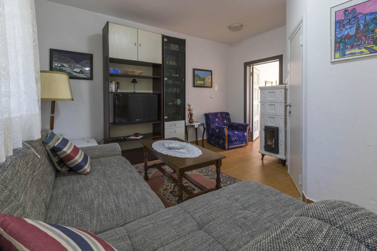 Ivan & Anka Apartments Bojko Selce Esterno foto