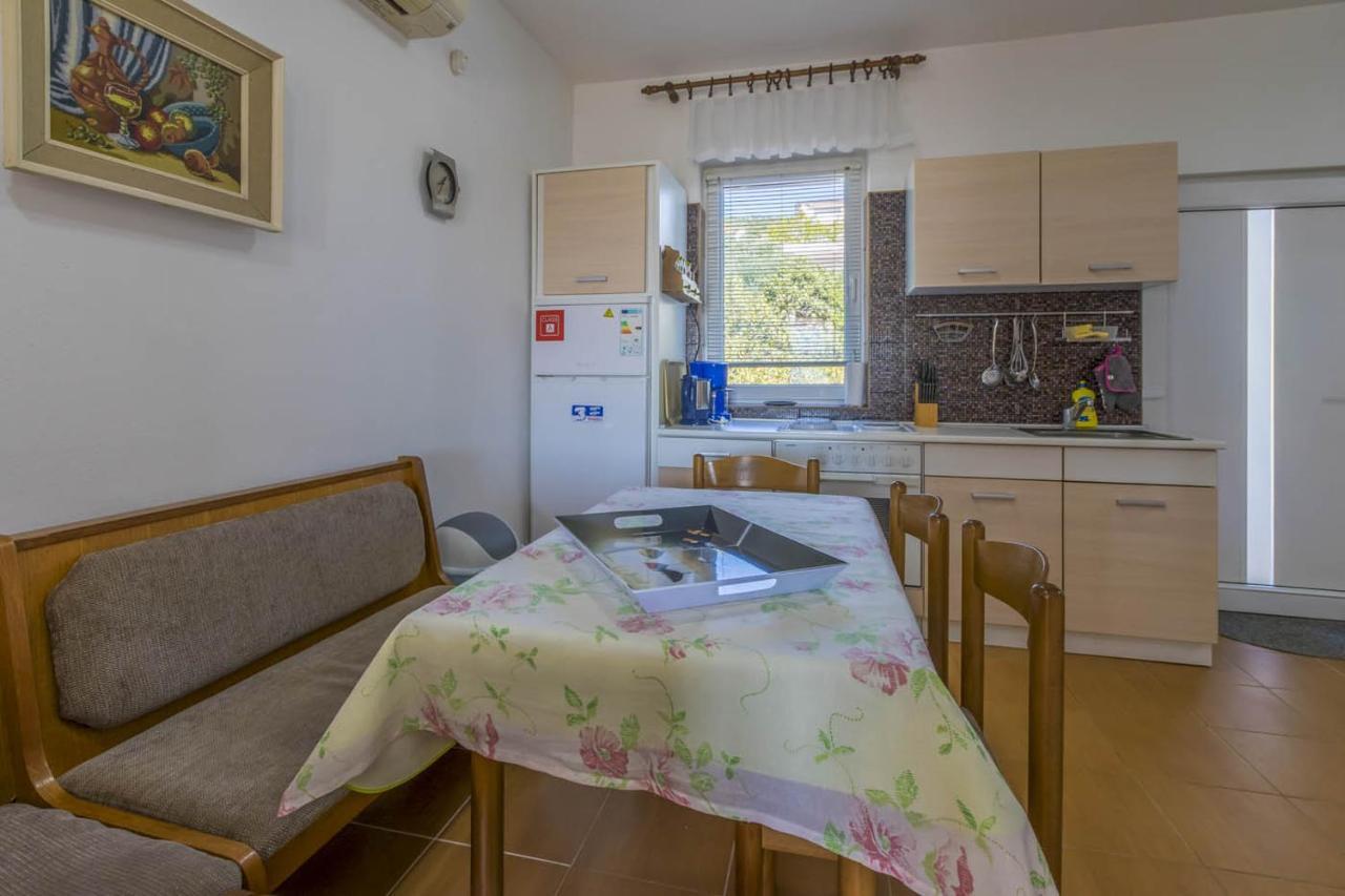 Ivan & Anka Apartments Bojko Selce Esterno foto