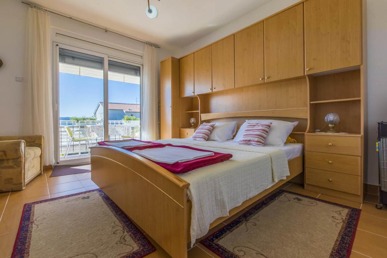 Ivan & Anka Apartments Bojko Selce Esterno foto